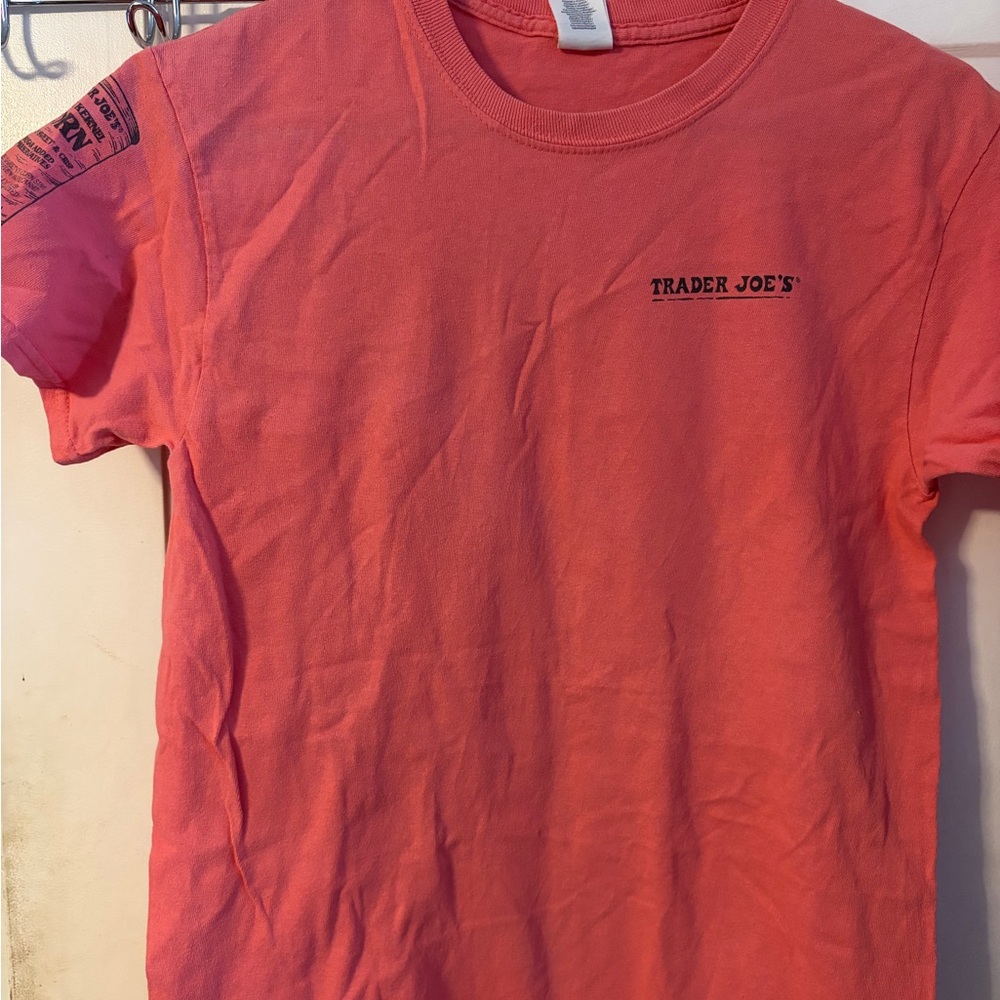 Vintage Trader Joe's Coral Short Sleeve Tee - Picture 2 of 2